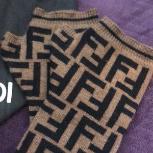 Fendi fingerless gloves
